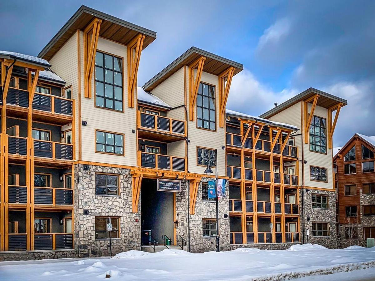 Spring Creek Luxury King One Bedroom At White Spruce Lodge Canmore Exterior photo
